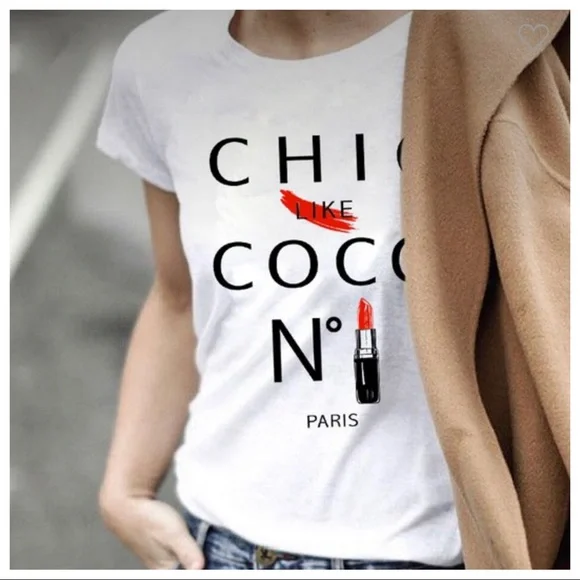 White fabulous Vintage Graphic Chic Tee - Picture 1 of 2